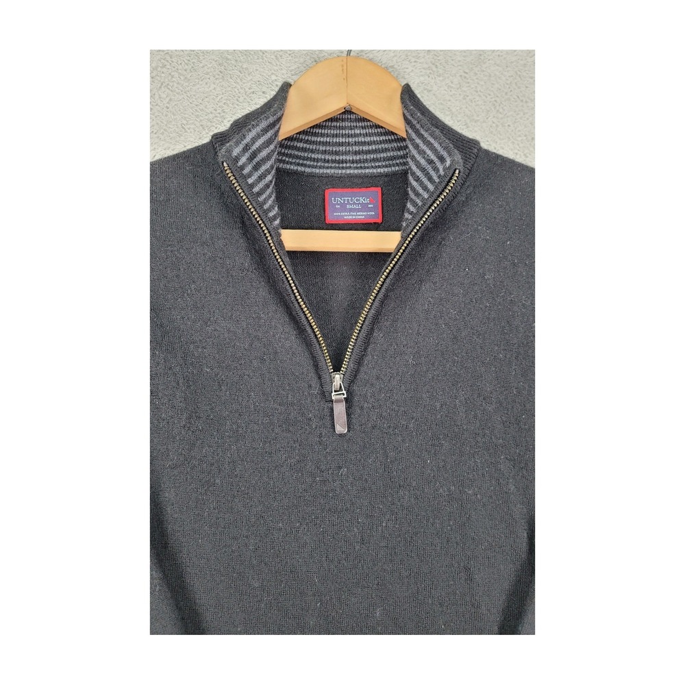 UNTUCKit Belguardo Sweater Mens Small Black 100% Extra Fine Merino Wool 1/4 Zip